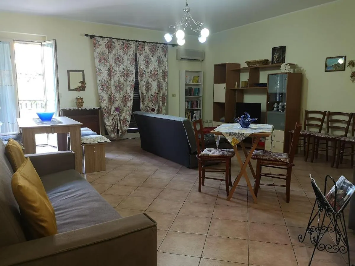 Relax House Βίλα Giardini Naxos Σπίτι διακοπών