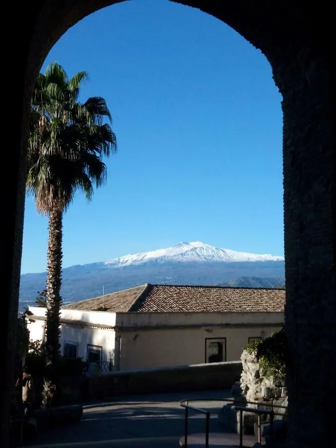 Vila Relax House Giardini Naxos 0*,