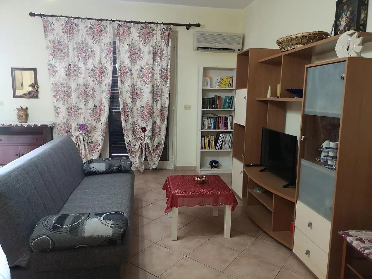 Villa Relax House Giardini Naxos Italia
