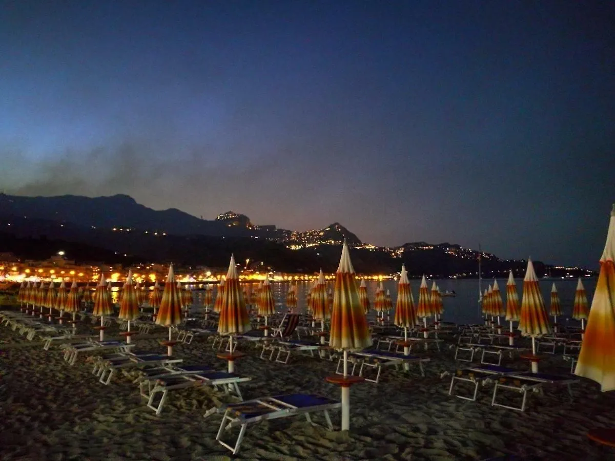 Villa Relax House Giardini Naxos 0*,  Italia