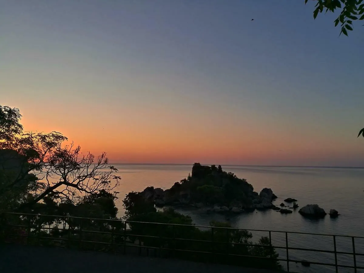 Casa vacanze Villa Relax House Giardini Naxos Italia